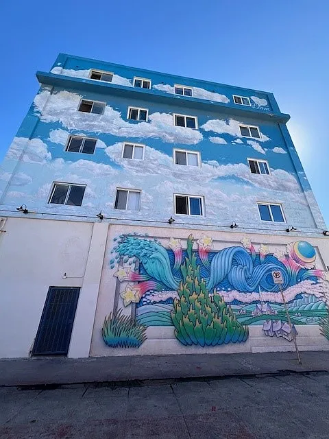 Beach House Apartments — Photo 3