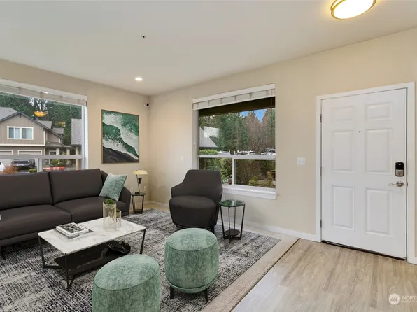 1900 Weaver Road #H101, Snohomish, WA 98290