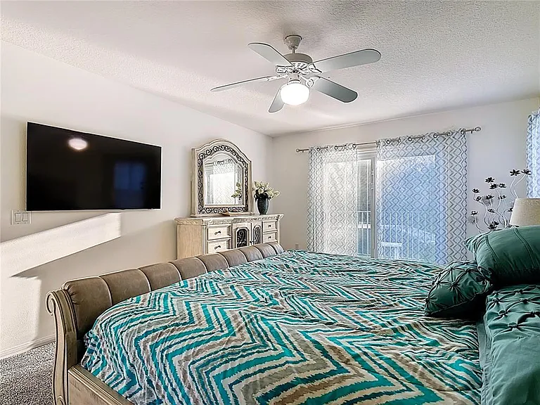4608 Cumbrian Lakes Dr — Photo 44