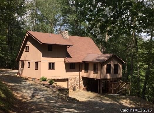 3rd image of 622 Trillium Ln