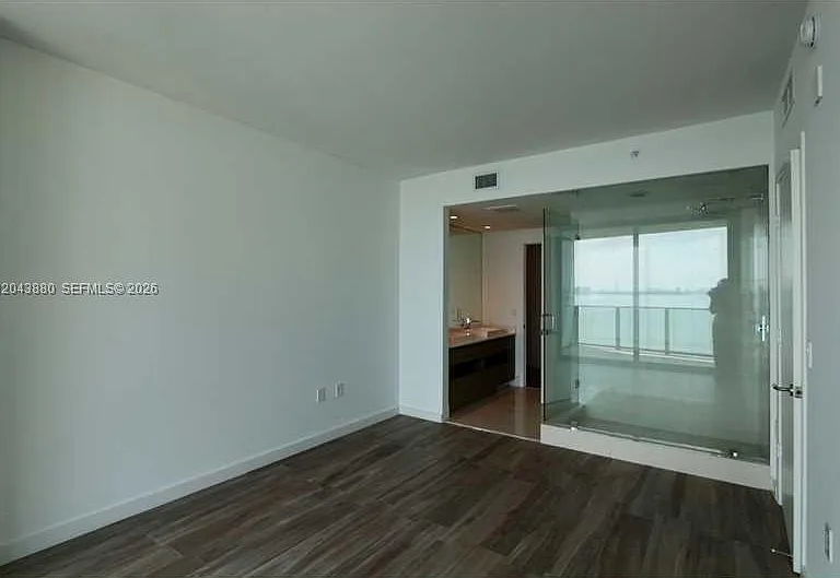 460 NE 28th St #2805 — Photo 9