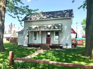 127 Maple Hwy, Lake Odessa, MI
