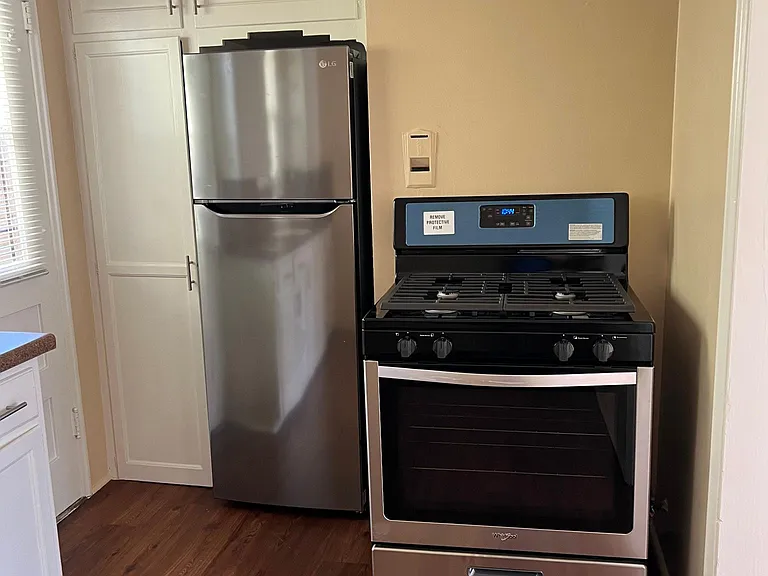 112 Bennett Ave #3 — Photo 10