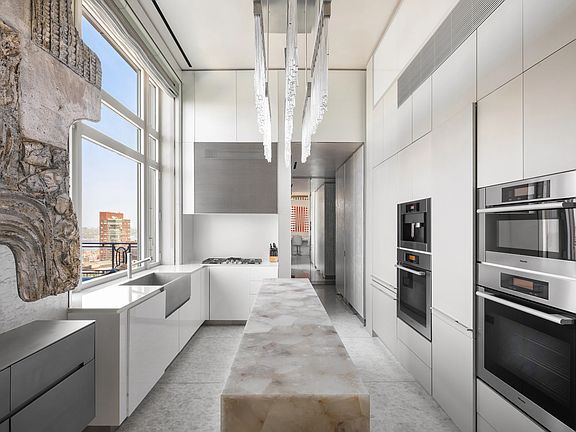 4th image of 15 Central Park W Penthouse 43