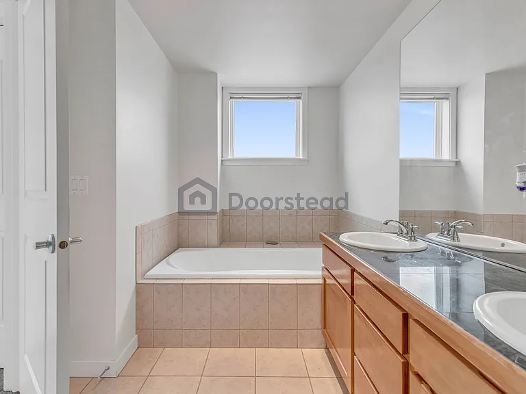 2607 Western Ave #654 — Photo 24