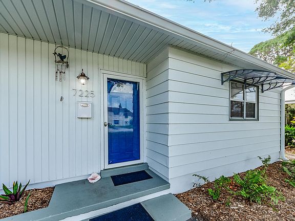 4th image of 7225 Grevilla Ave S