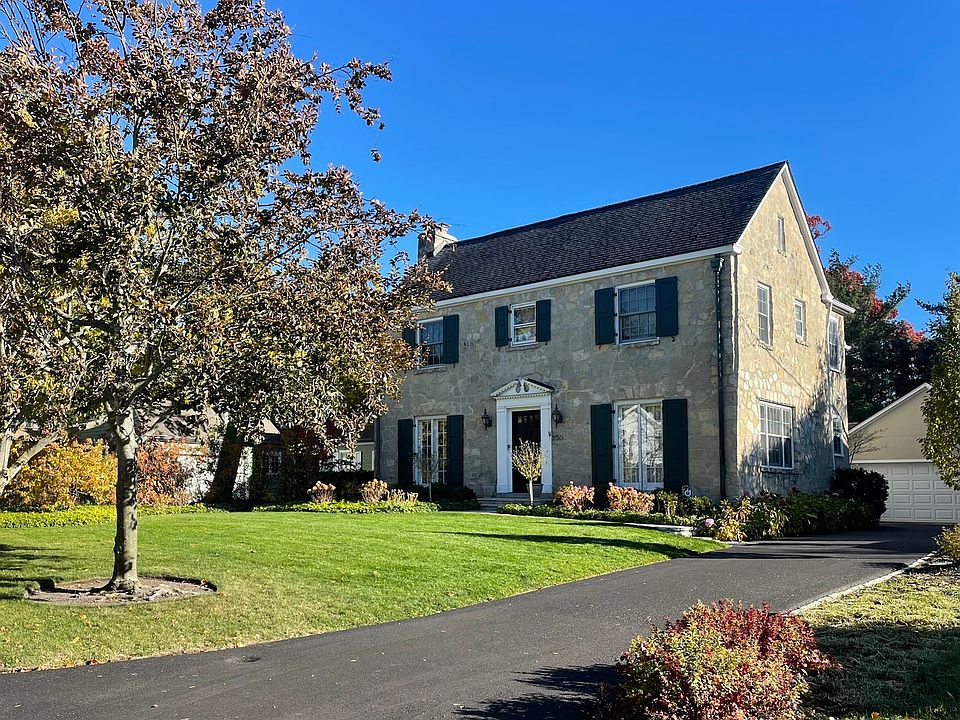 1st image of 250 Dennis Ln