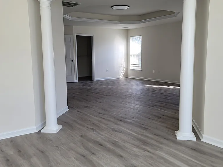1808 Whispering Meadow Ct — Photo 29