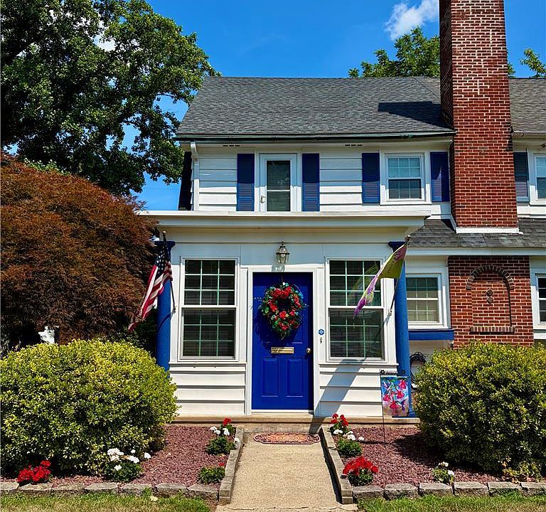 1st image of 3009 W Greenleaf St