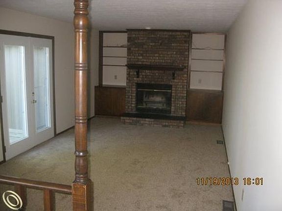4th image of 2507 Lone Oak Dr