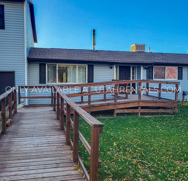 5162 S 800 W — Photo 4
