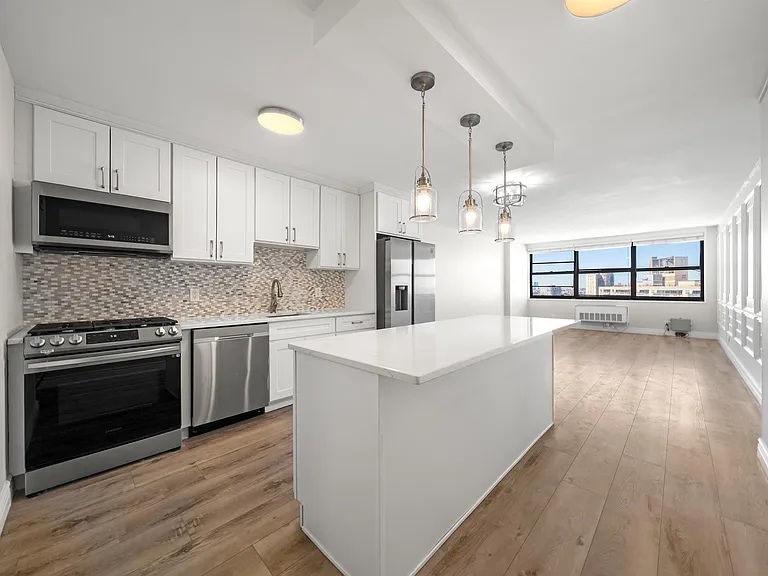7002 Boulevard East #41-J — Photo 5