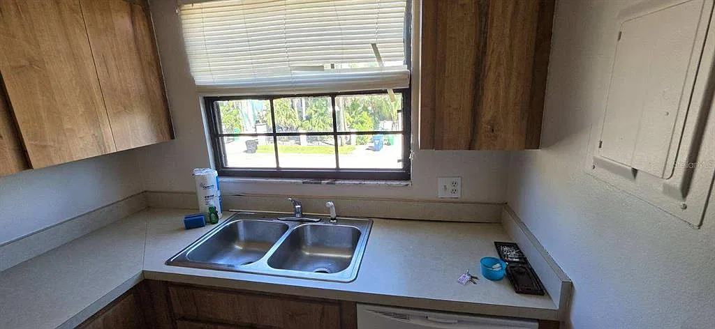 2 bed, 2.5 bath, 1106 sqft, $2,400 — Photo 4