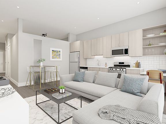 3rd image of 1964 N Milwaukee Ave #405