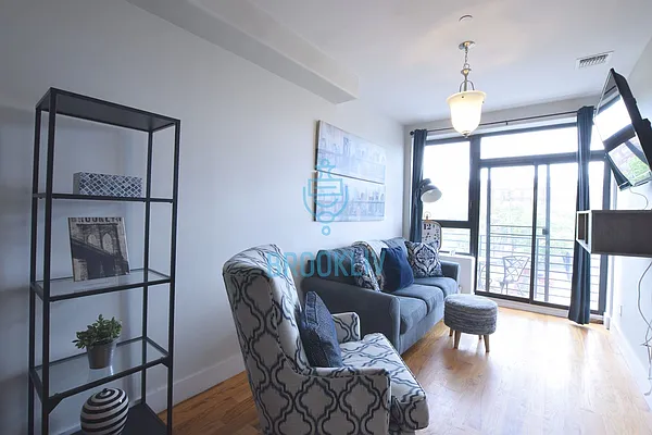 Rented by null | media 41