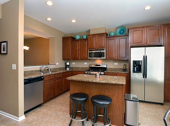 4th image of 2106 S Crambourne Way Unit 6-3