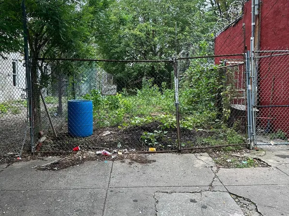 112 E Cumberland St, Philadelphia, PA 19125