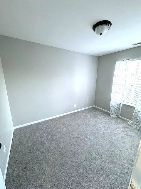 3 bed, 2.5 bath, 1507 sqft, $3,300 — Photo 1