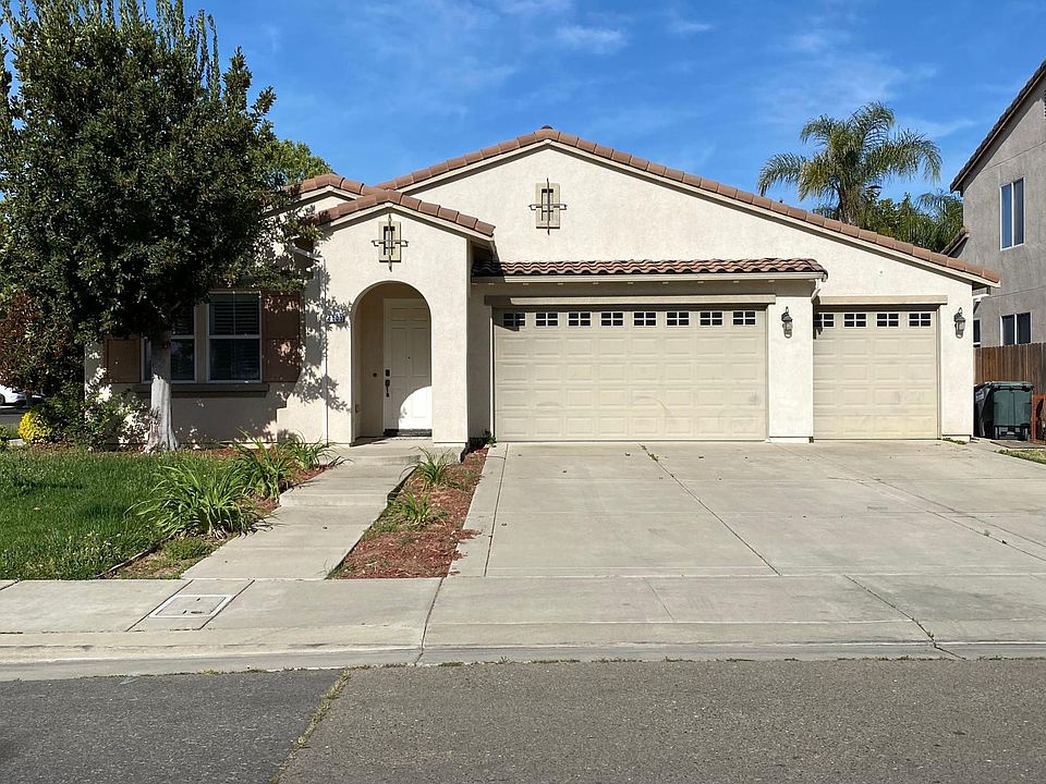 1st image of 4003 Saint Remy Ct