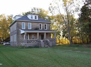 10283 W Reiland Rd, Winslow, IL 61089