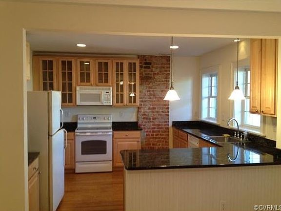 4th image of 1752 W Leigh St