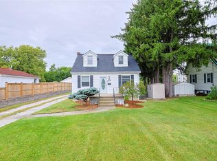 974 London Rd, Sarnia, ON N7S1N7
