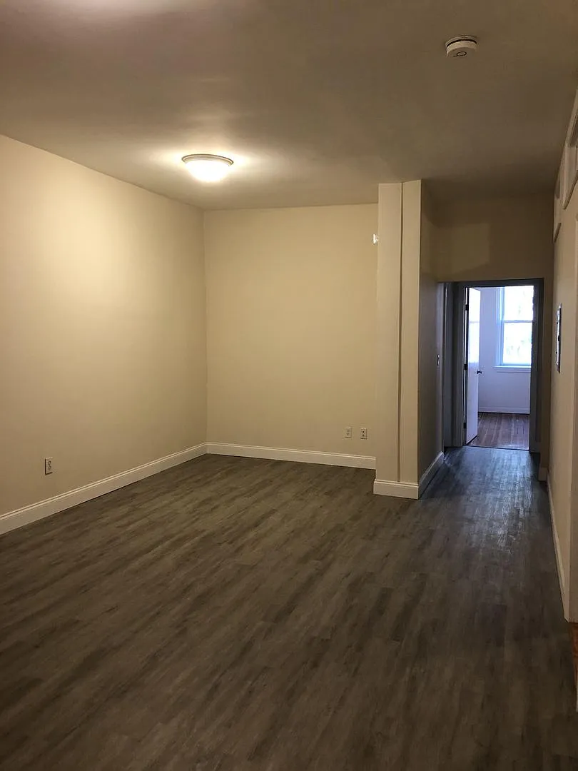 Huge 3 bed in Kenmore square — Photo 3