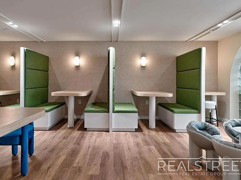 87 George St #5F — Photo 18
