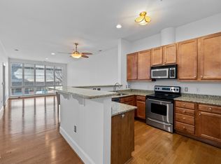 317 W Morgan St APT 215, Raleigh, NC 27601