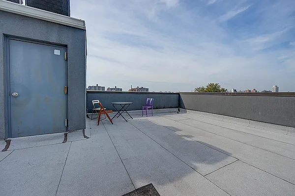 Sold by Keller Williams Realty Landmark II | media 32