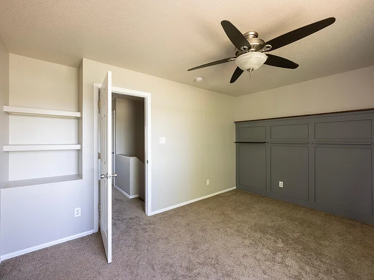 6148 Shamrock Cir — Photo 16