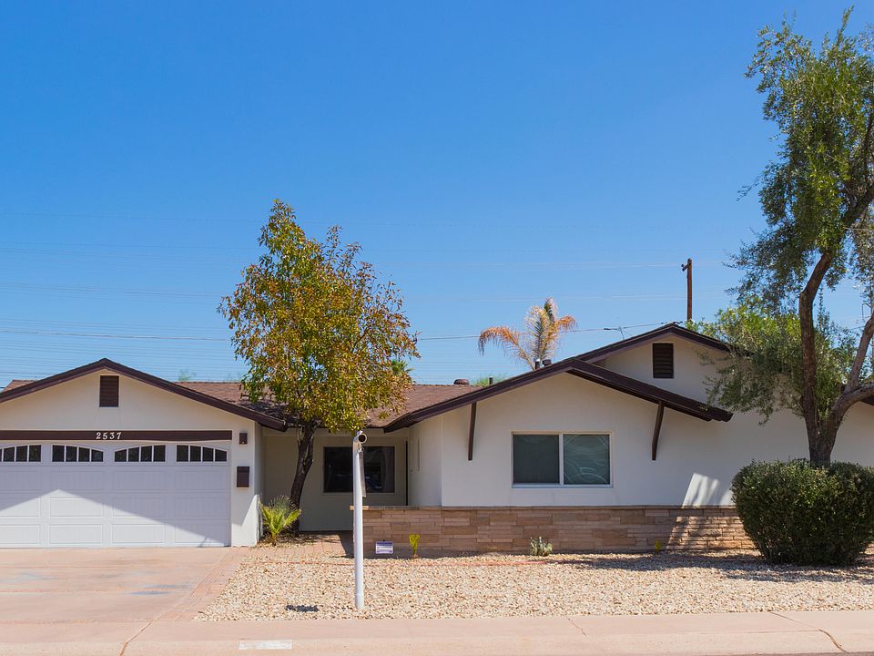 1st image of 2537 N 65th St