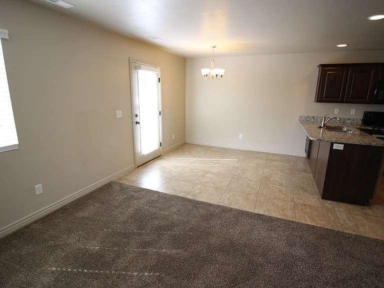 4325 W 5775 S #3B — Photo 4