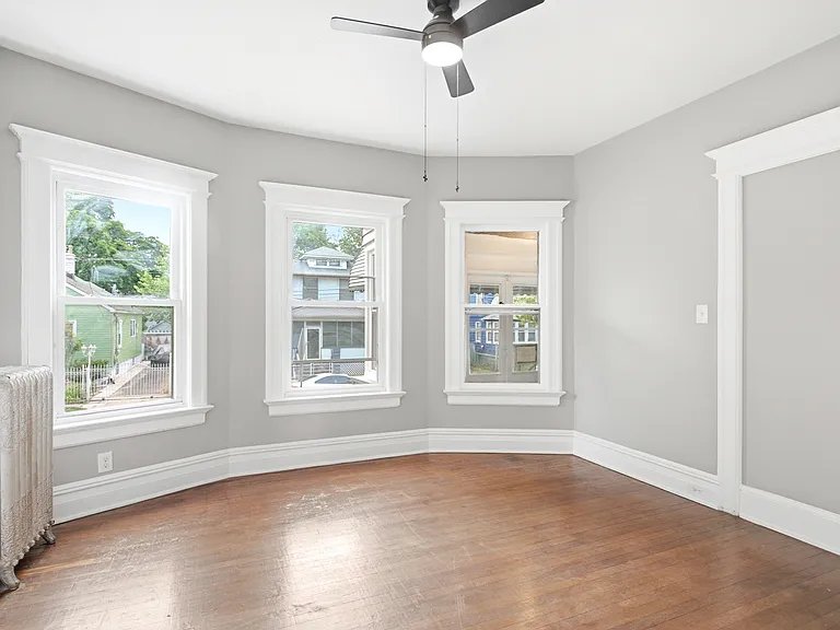 228 Duane St #1 — Photo 4