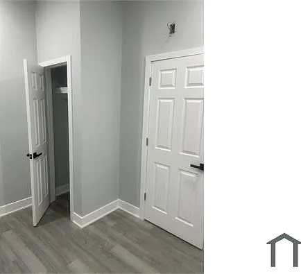 6122 Market St #1 — Photo 11