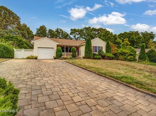 228 Sextant Rd, Manahawkin, NJ 08050