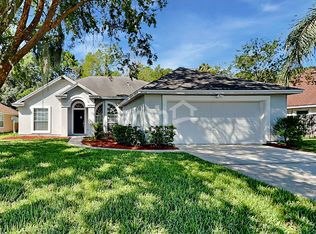 9232 W Dale View Ln, Jacksonville, FL 32225