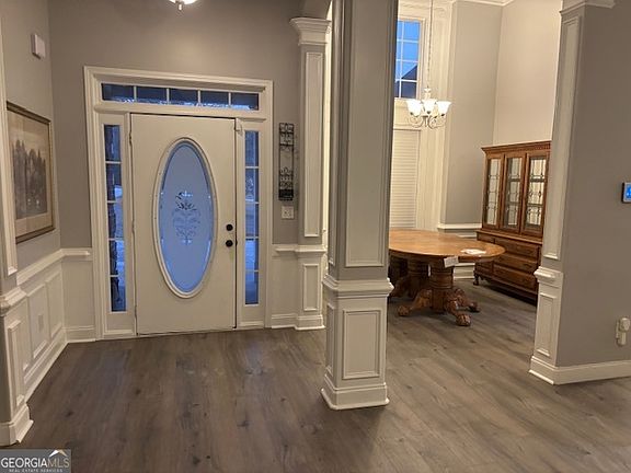 2nd image of 50 Blue Grass Way