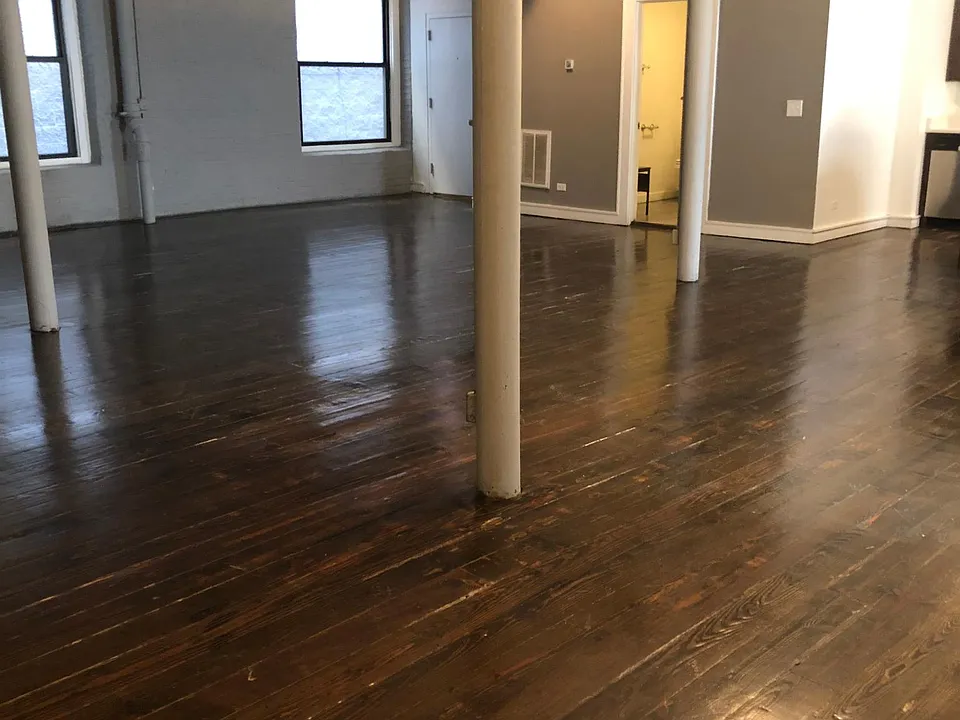 Open floor plan ideal for entertaining