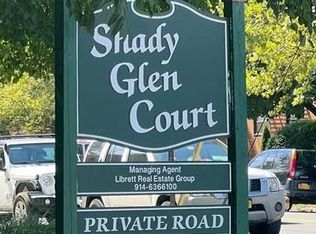 20 Shady Glen Ct APT 1C, New Rochelle, NY 10805