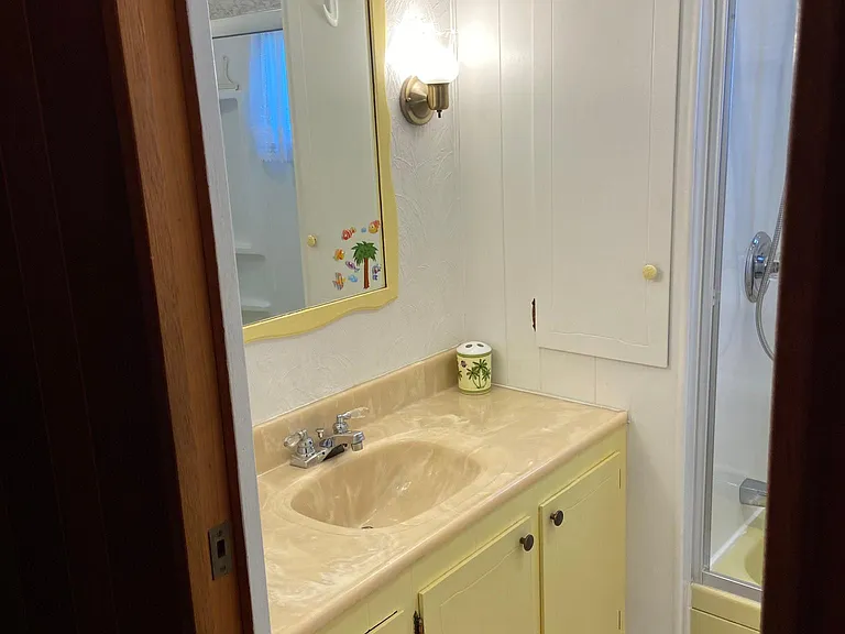 3807 Linwood — Photo 10