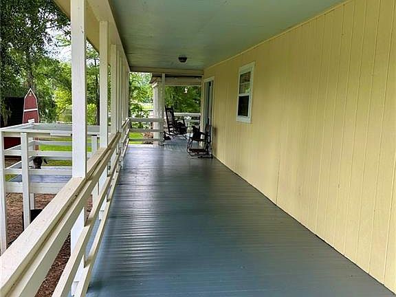 4th image of 1127 McKay Cir