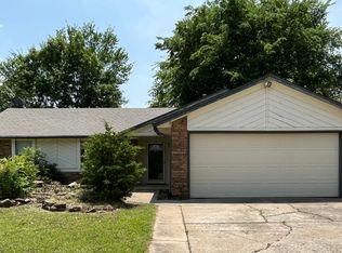 221 W Canton St, Broken Arrow, OK 74012