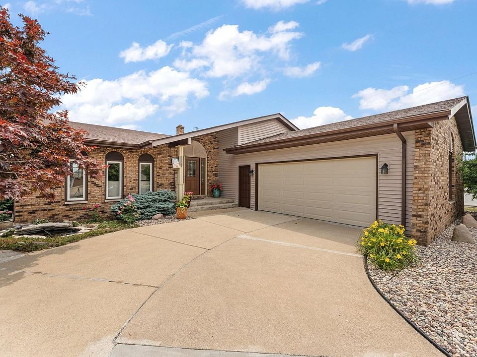 1st image of 9347 Idlewild Dr