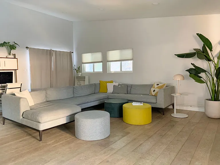 5660 Bromley Way — Photo 18