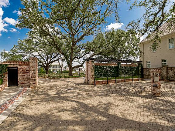 5th image of 614 Goodridge Way