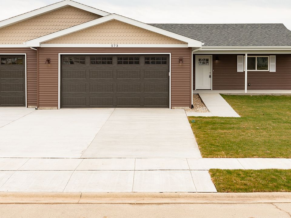 1st image of 573 Emma Dr