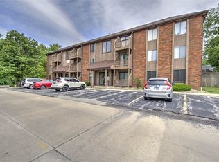460 Woodside Trl #A-16, Decatur, IL 62521