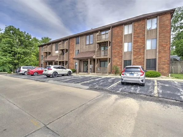 460 Woodside Trl #A-16, Decatur, IL 62521