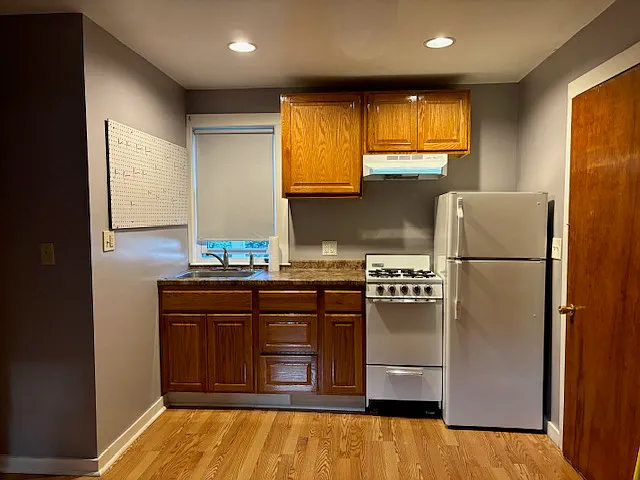 1 bed, 500 sqft, $1,850 — Photo 3